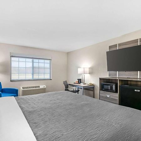 Quality Inn & Suites Fort Madison Near Hwy 61 Экстерьер фото